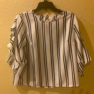 Navy blue and white flare out mid sleeve shirt.